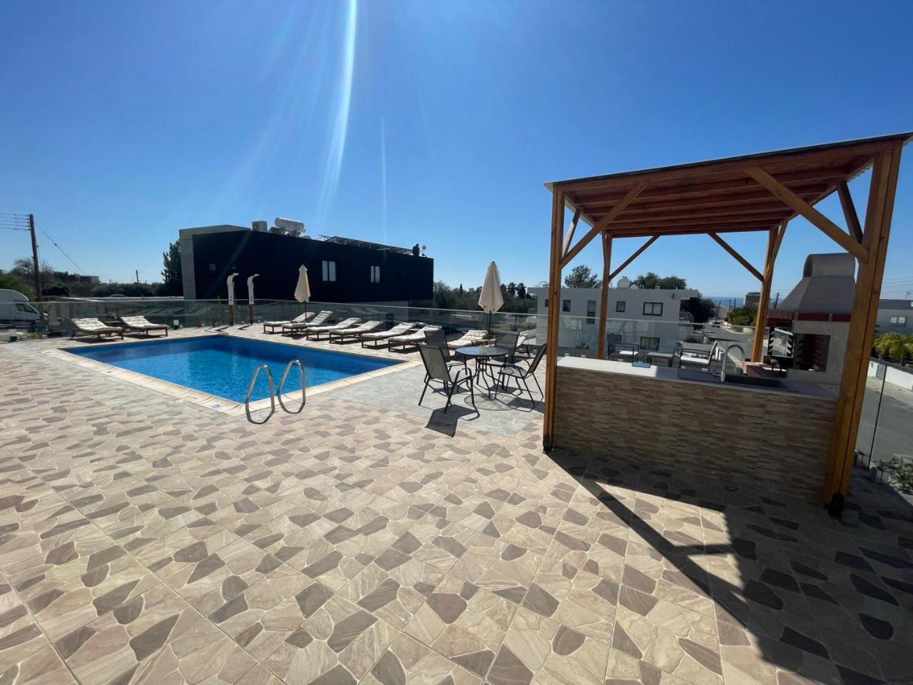 Arf Apartments - With Jacuzzi At The Complex Emba Eksteriør bilde