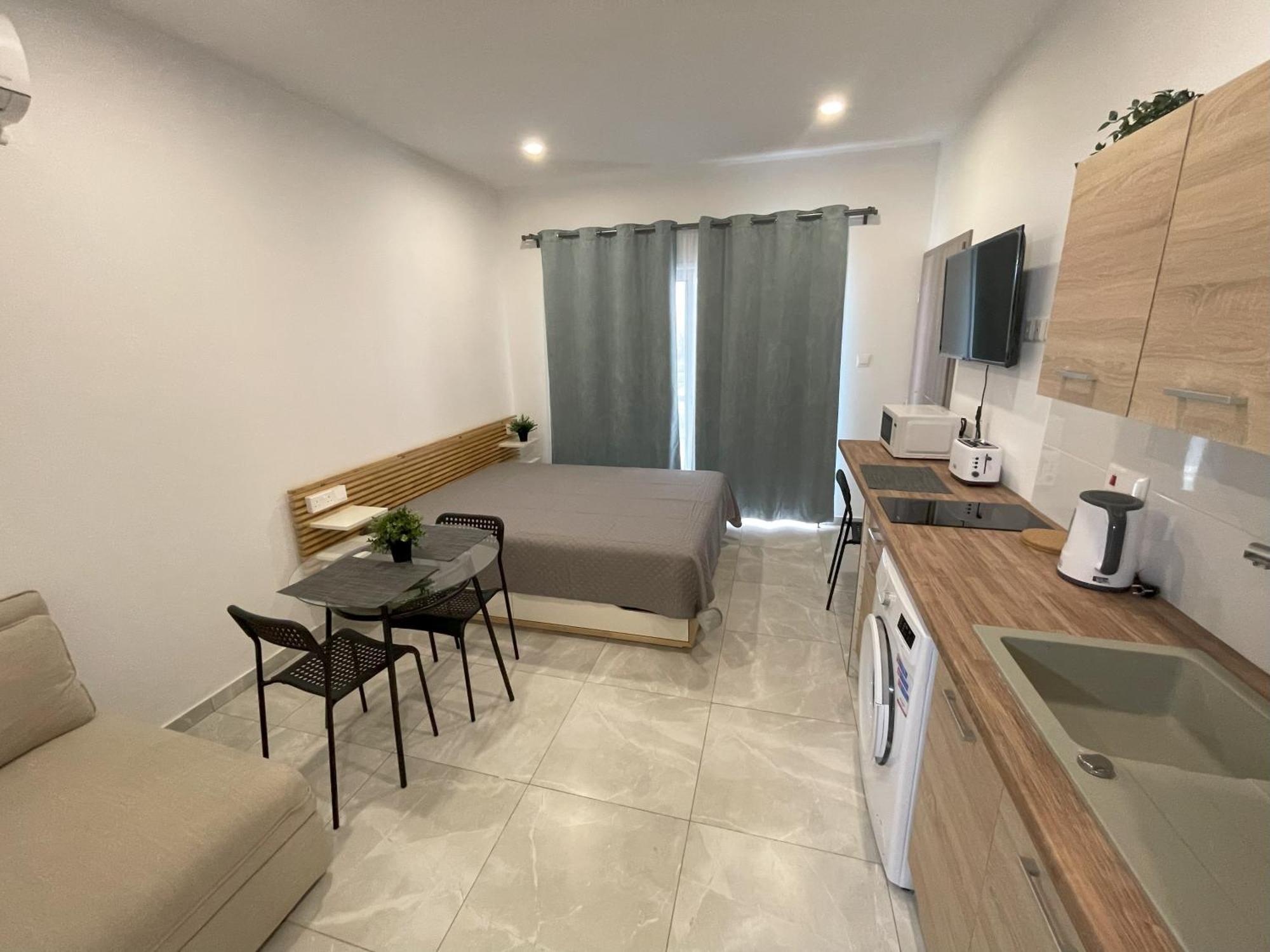 Arf Apartments - With Jacuzzi At The Complex Emba Eksteriør bilde