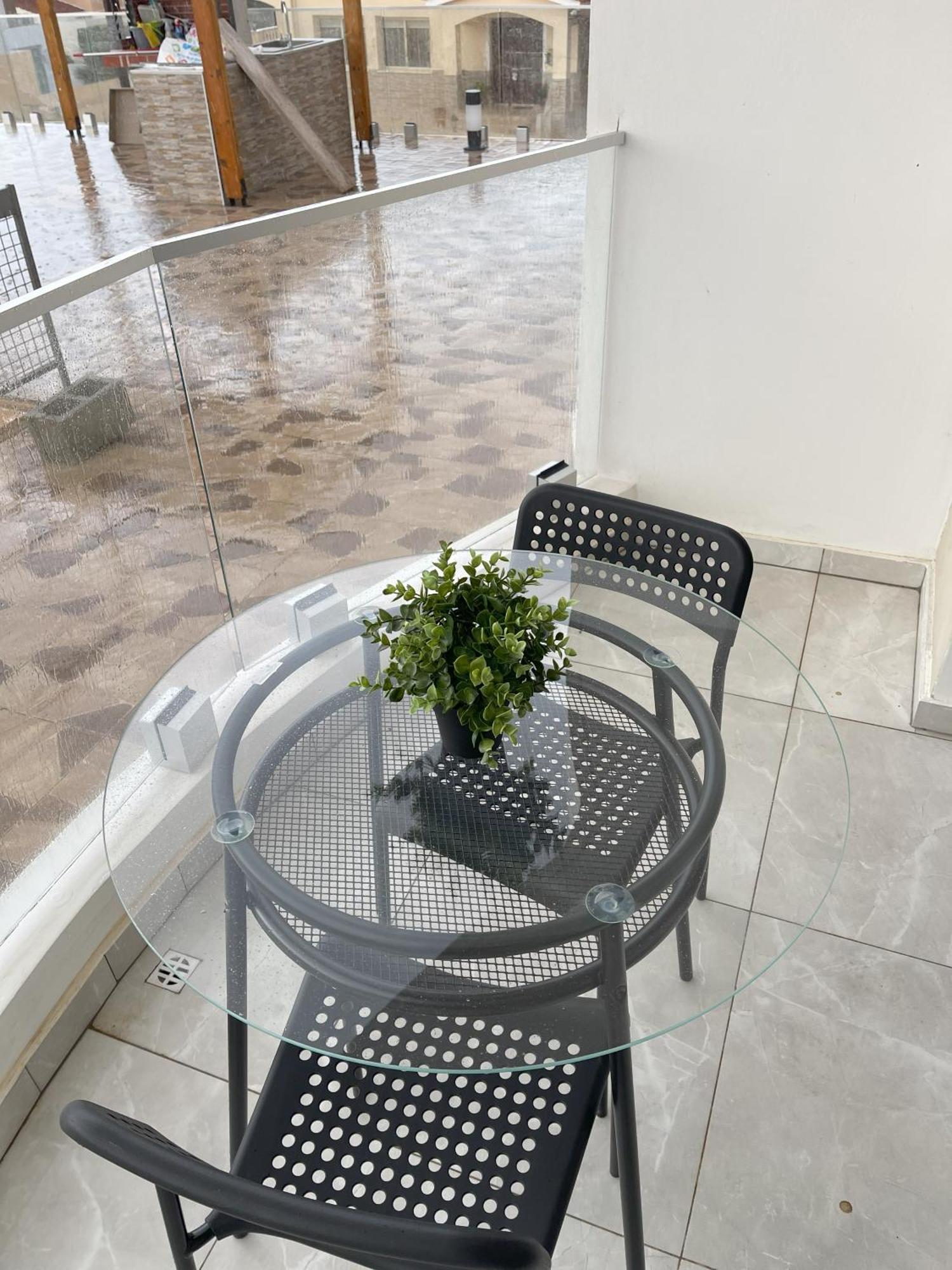 Arf Apartments - With Jacuzzi At The Complex Emba Eksteriør bilde